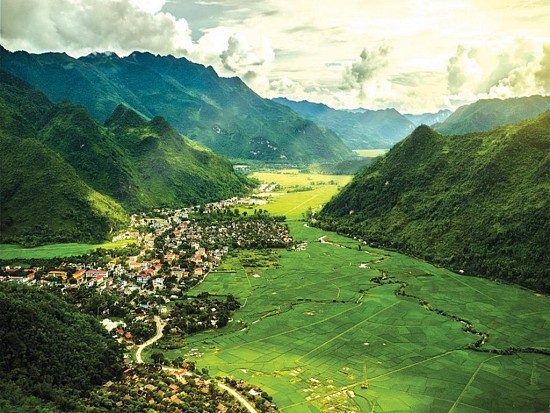 Mai Chau - Amazing Highland